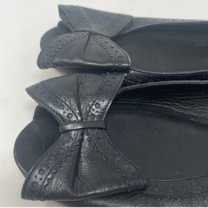 Cole Haan black peep-toe ballet bow flats Size 10 Excellent Condition